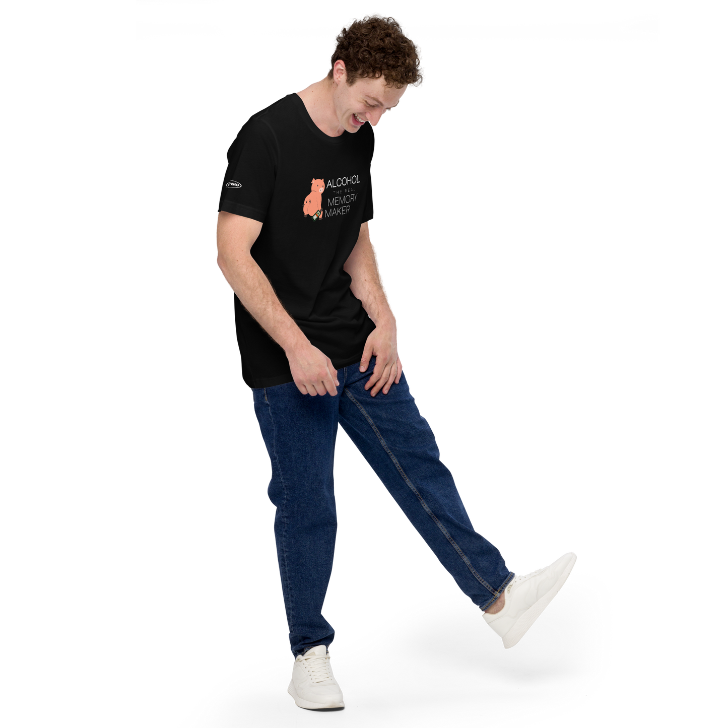 ALCOHOL - the Real Memory Maker Twerking Pig Jagermeister - Funny T-Shirt
