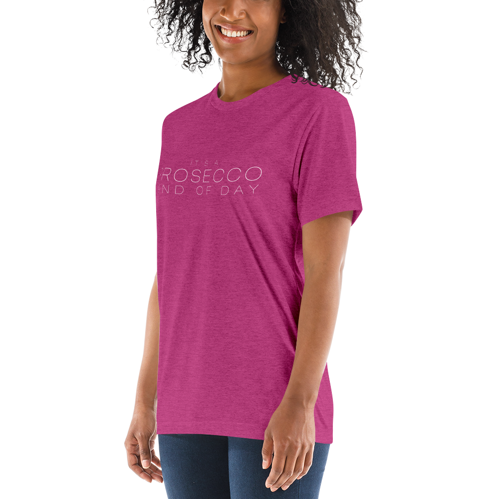 ALCOHOL - It's a Prosecco Kind of Day - Funny T-Shirt