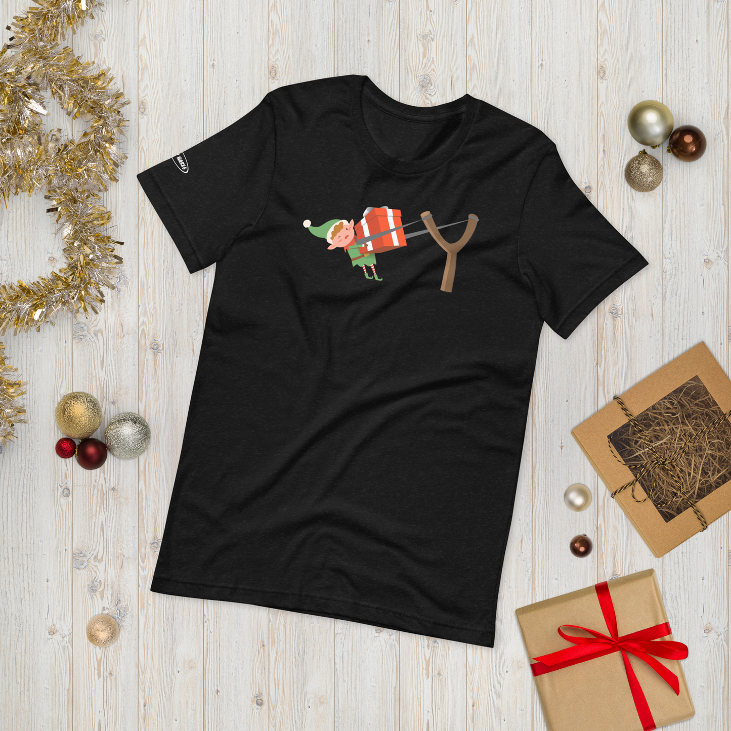 CHRISTMAS - Elf Present Slingshot - Funny t-shirt