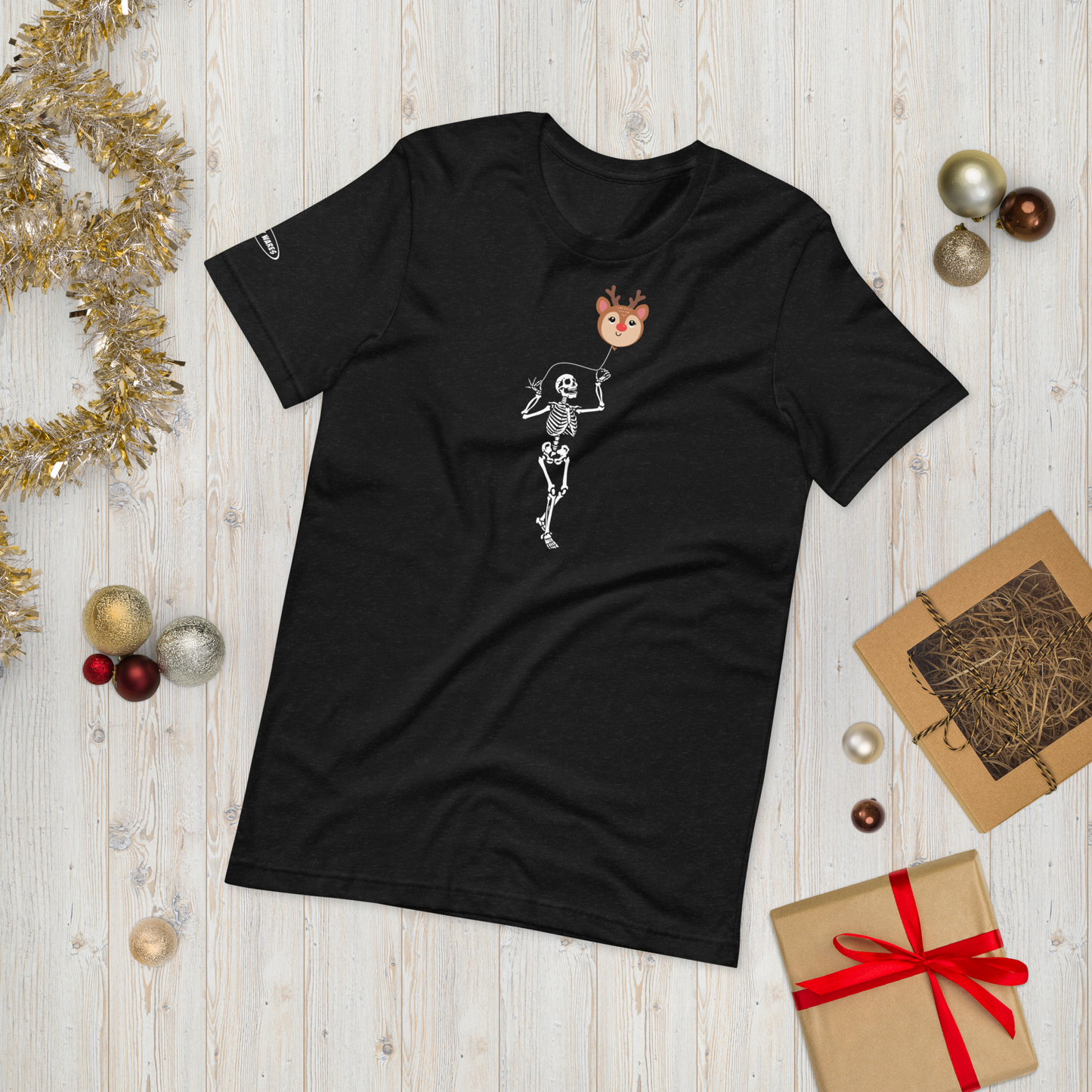 CHRISTMAS - Skeleton Reindeer Balloon - Funny t-shirt